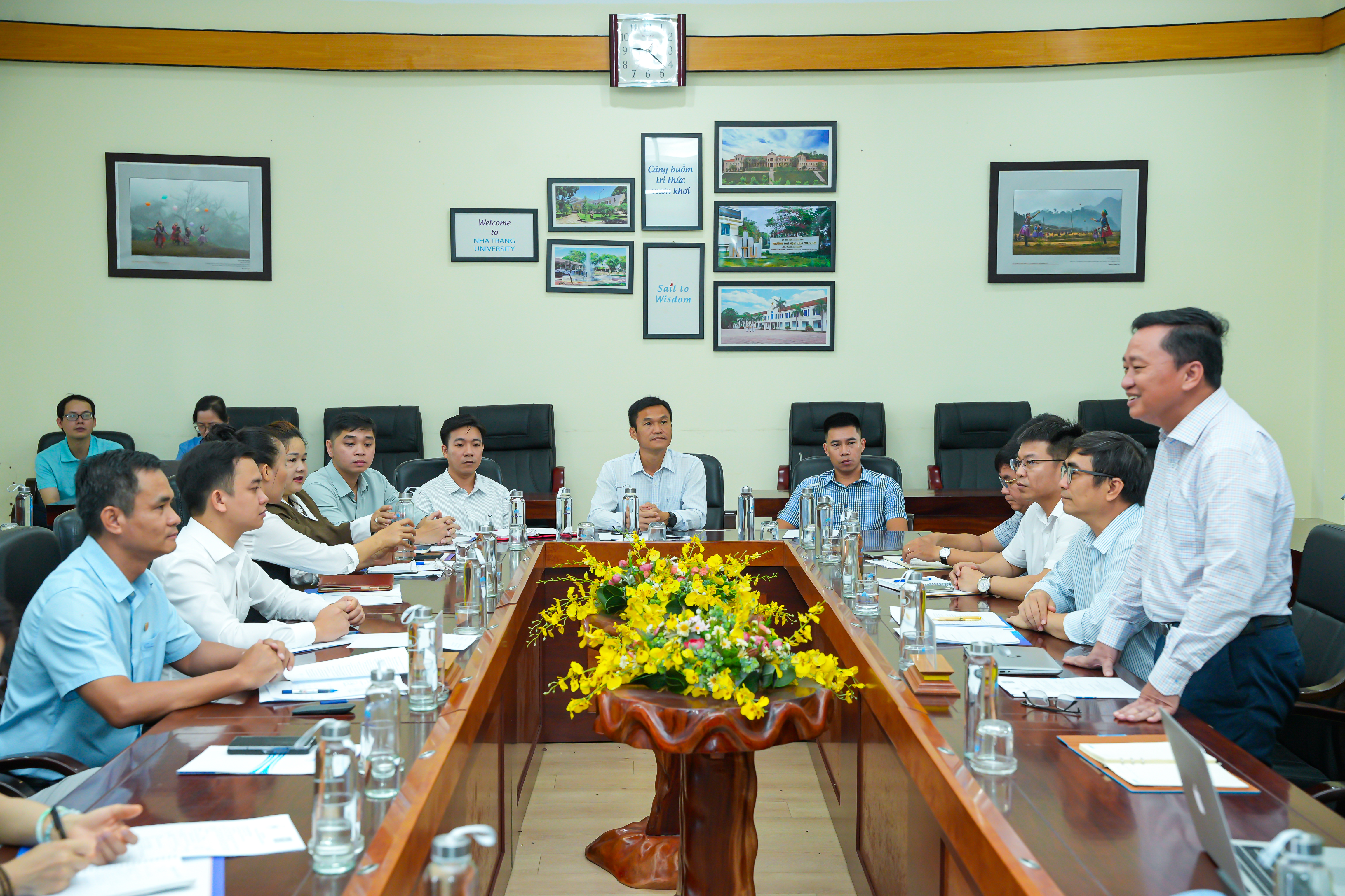 Trường Đại học Nha Trang tăng cường kết nối doanh nghiệp, thúc đẩy hệ sinh thái đổi mới sáng tạo