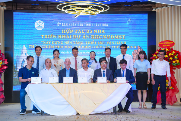 Trường Đại học Nha Trang tham gia ký kết hợp tác xây dựng nhà máy chế biến thủy sản thông minh