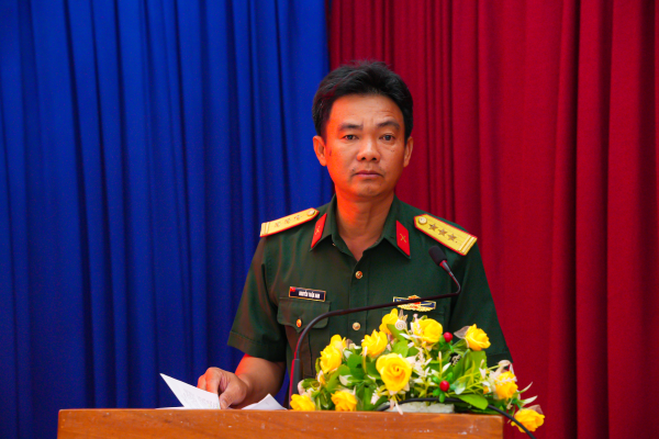 Trường Đại học Nha Trang tổ chức huấn luyện Đại đội Tự vệ Pháo phòng không năm 2026