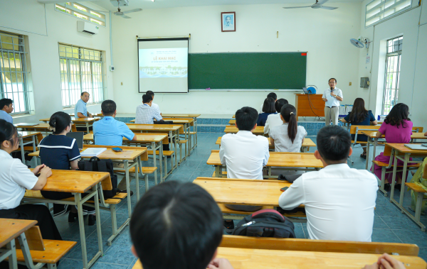 Trường Đại học Nha Trang khai mạc Kỳ tuyển dụng viên chức năm 2026