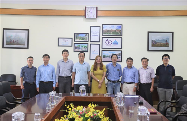 Thảo luận về cơ hội hợp tác với đại diện Trường ĐH Sư phạm Kỹ thuật TP. Hồ Chí Minh