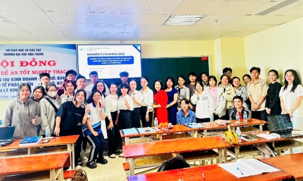 Hoạt động nghiên cứu khoa học của sinh viên Khoa Du lịch, giai đoạn 2023-2025